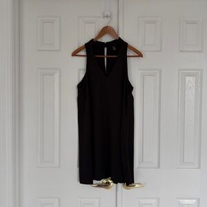Black Sleeveless V-Neck Shift Dress